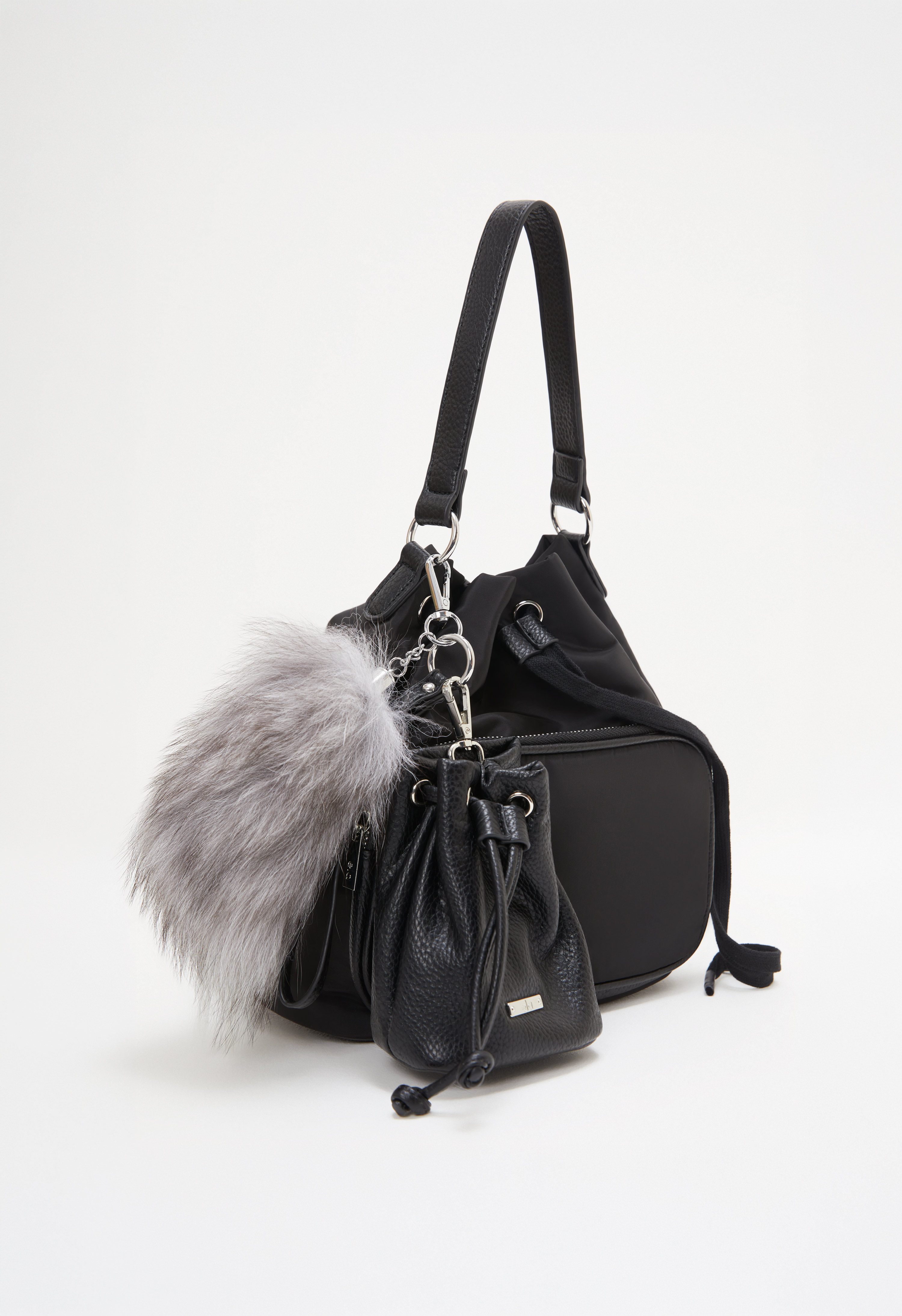 Carteras y bolsos