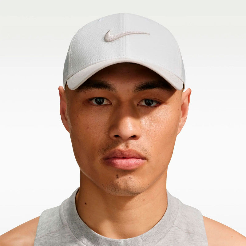 Gorra Nike Dri-FIT Club Unisex - imagen 1